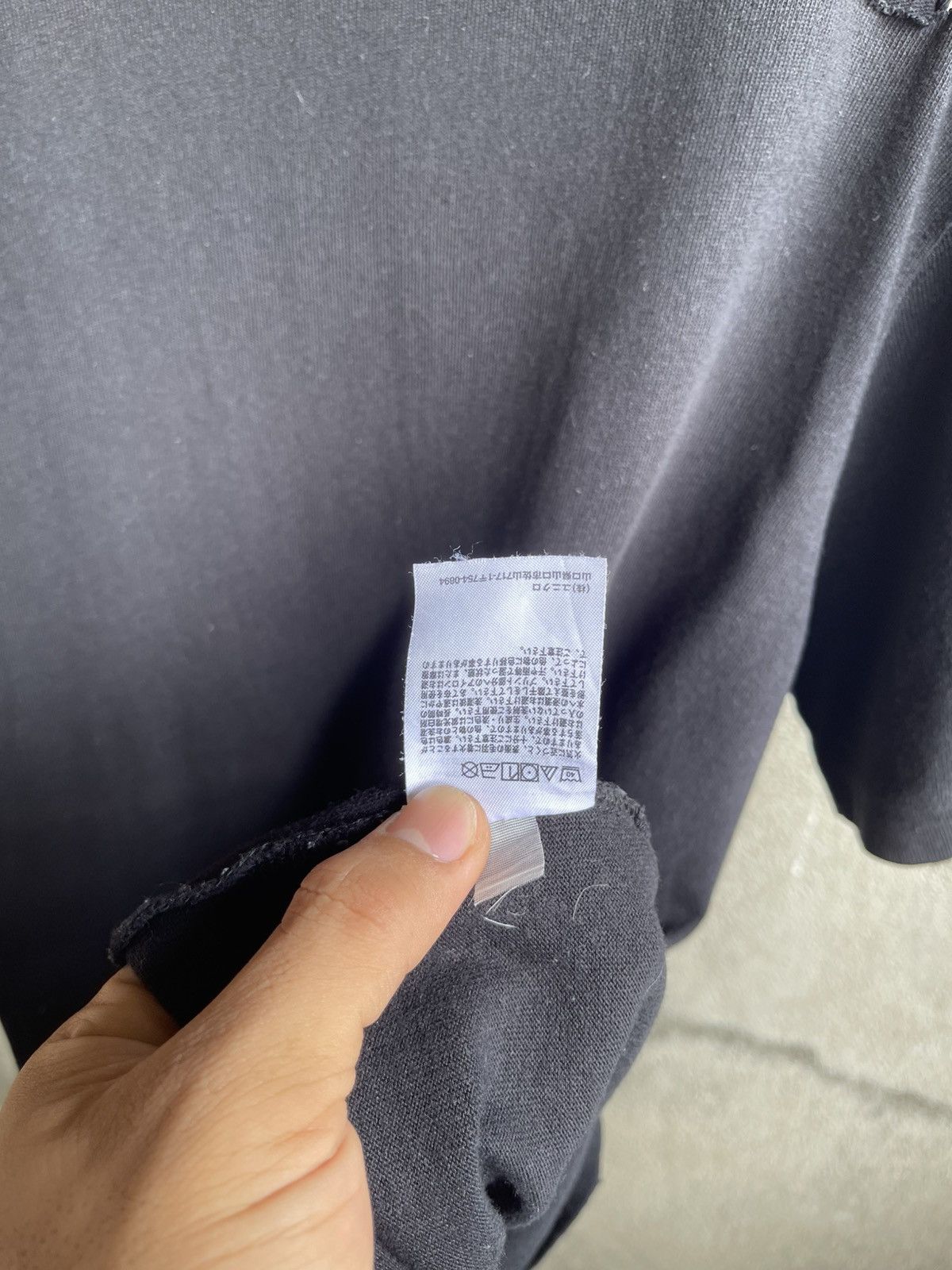 Lemaire × Uniqlo RARE🔥LEMAIRE x UNIQLO🔥Thrashed Sun Faded Black Tshirt Size US L / EU 52-54 / 3 - 14 Thumbnail