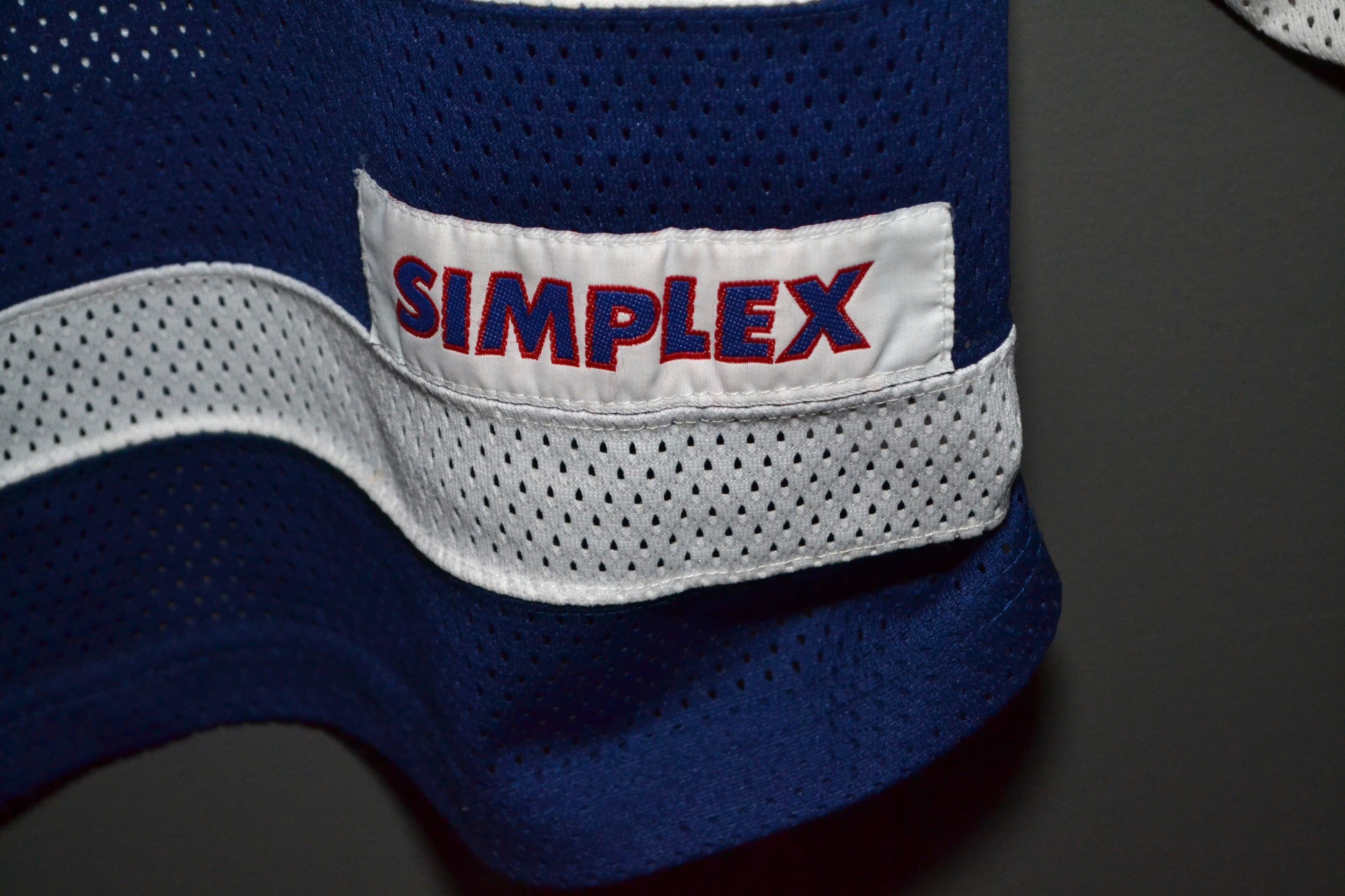 Other Toronto Maple Leafs Practice Jersey L Simplex Signed Canada Size US L / EU 52-54 / 3 - 11 Thumbnail