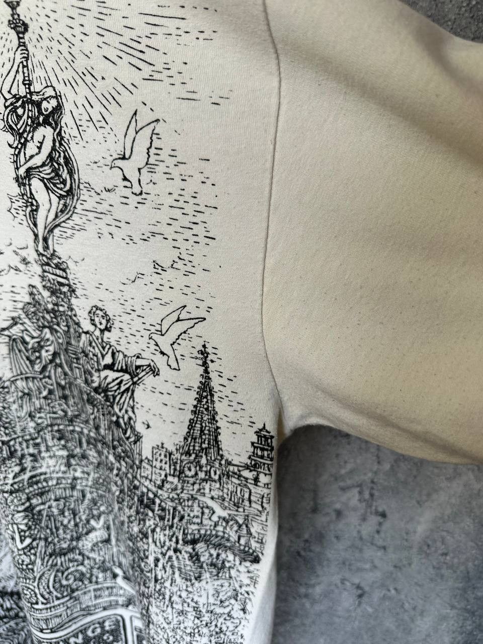 Arts & Science Gildan Graphic T-Shirt Fringe Festival Illustration Art Tee Size US XL / EU 56 / 4 - 11 Thumbnail