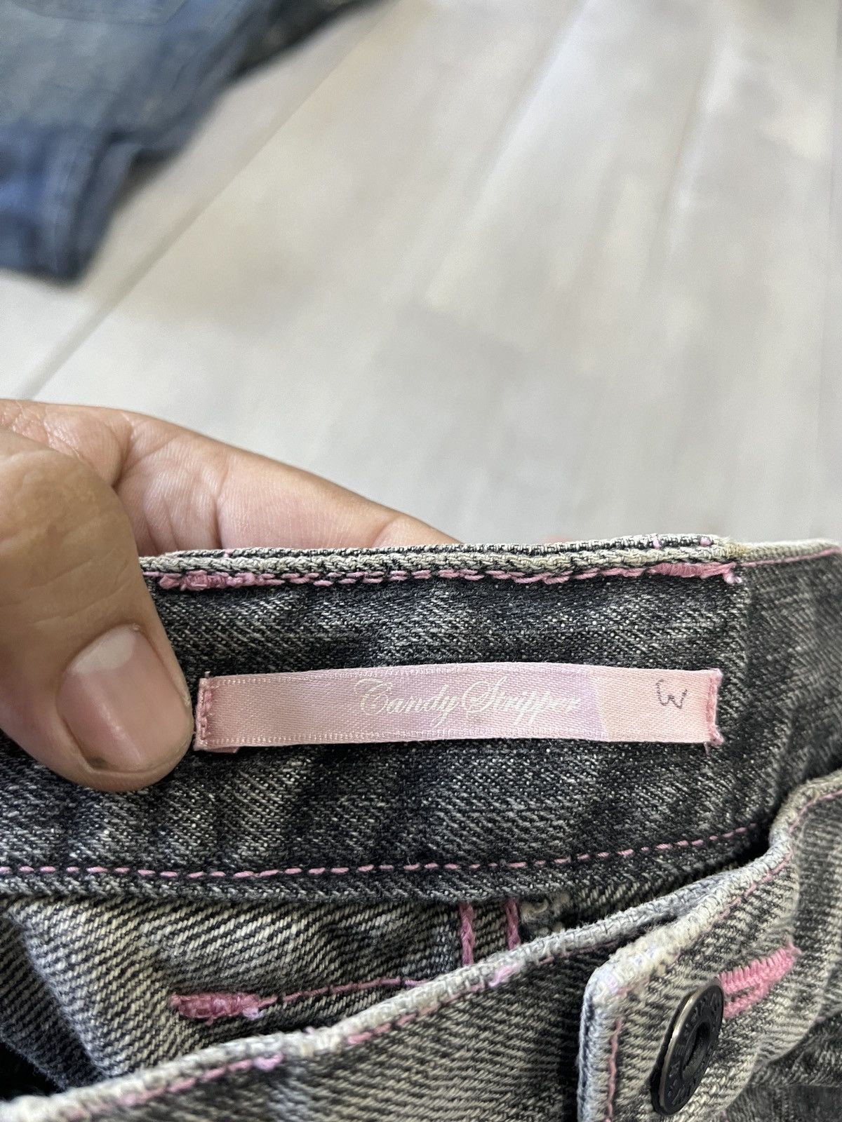 Hysteric Glamour Vintage candy stripper jeans with embroidery Cat & Rabbit Size US 29 - 8 Thumbnail