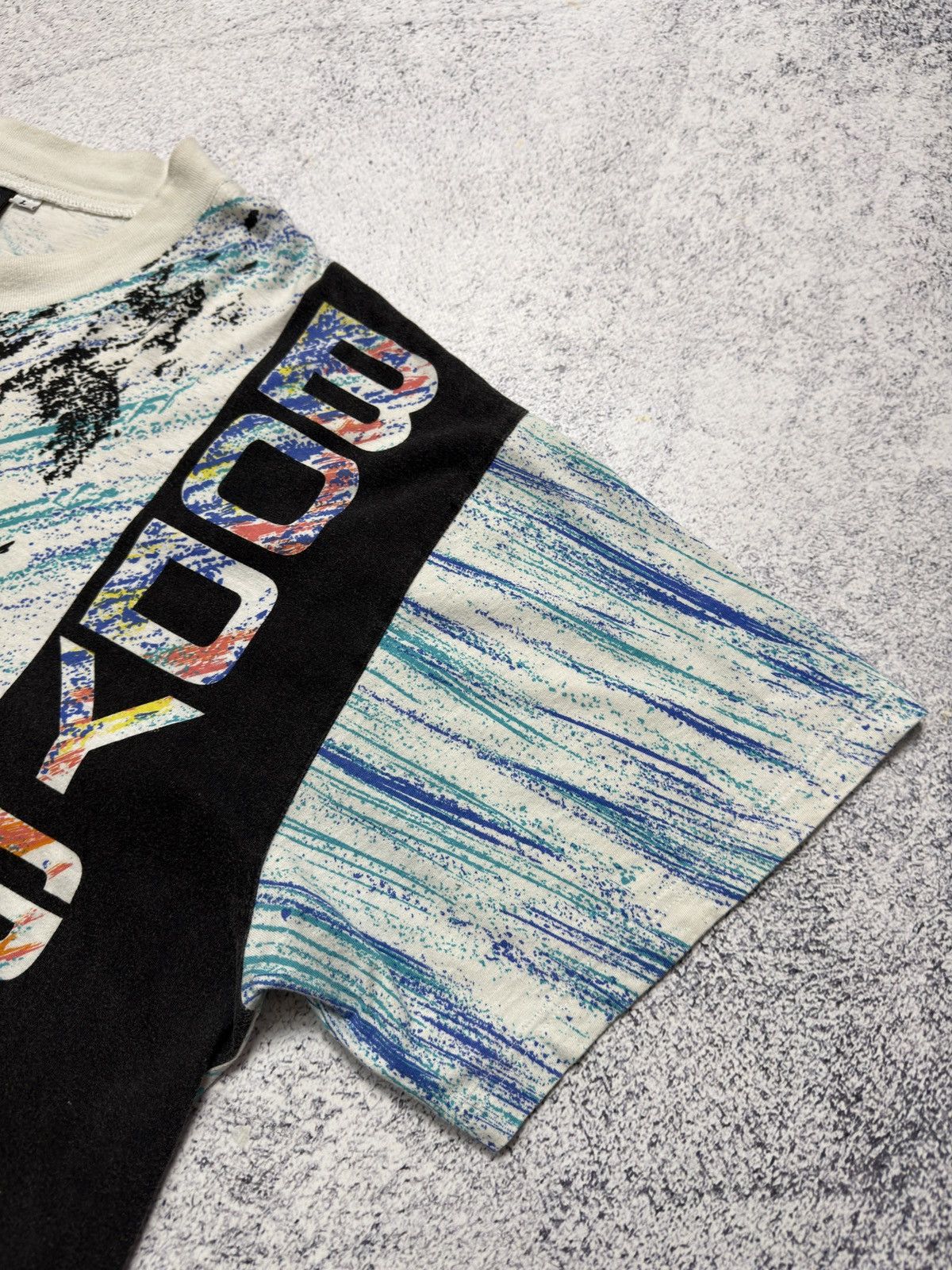Body Glove VTG 1989 Body Glove All Over Print Single Stitch Surfing Tee Size US L / EU 52-54 / 3 - 7 Thumbnail