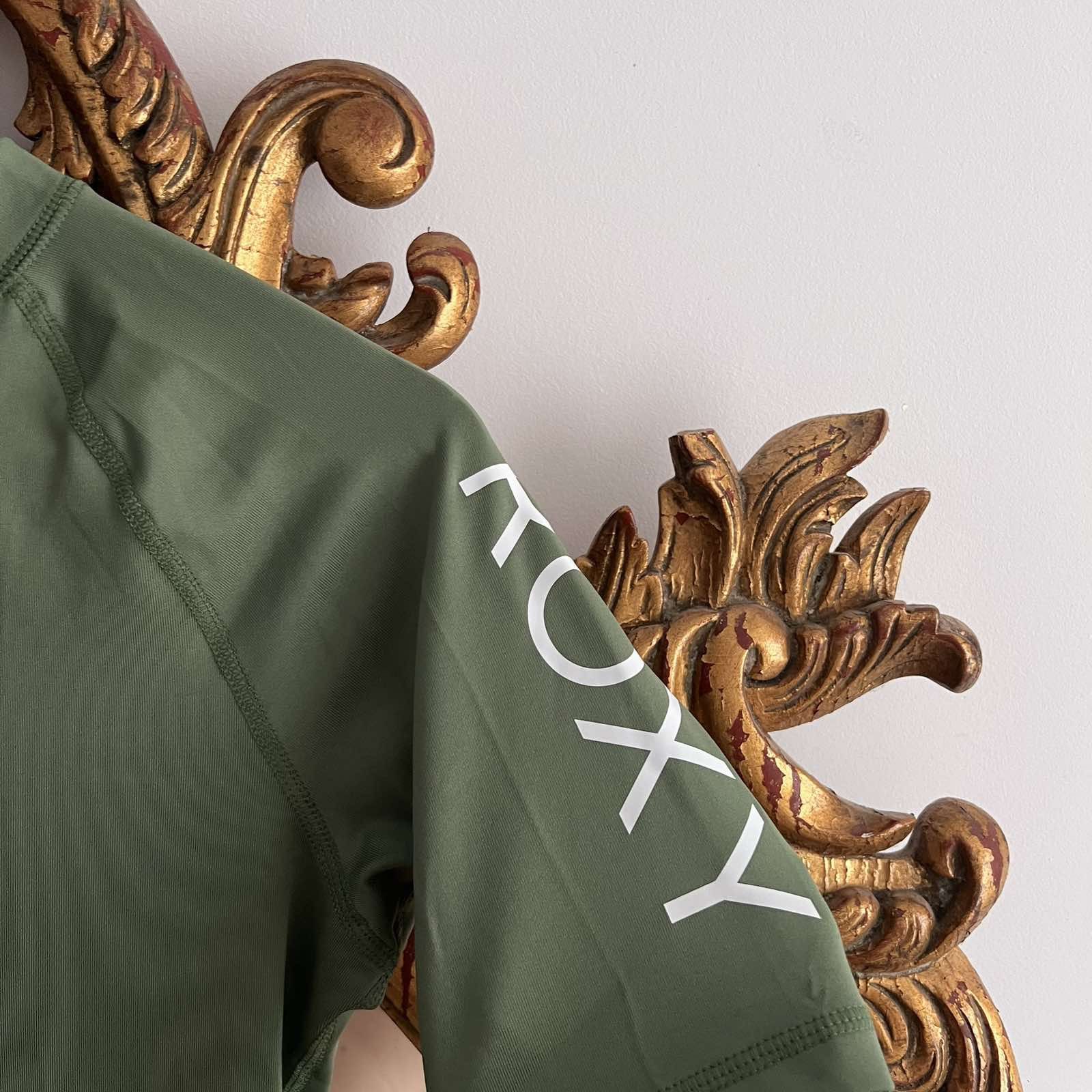 Other Vintage Roxy Spellout Olive Tshirt Sz M Size M / US 6-8 / IT 42-44 - 4 Thumbnail