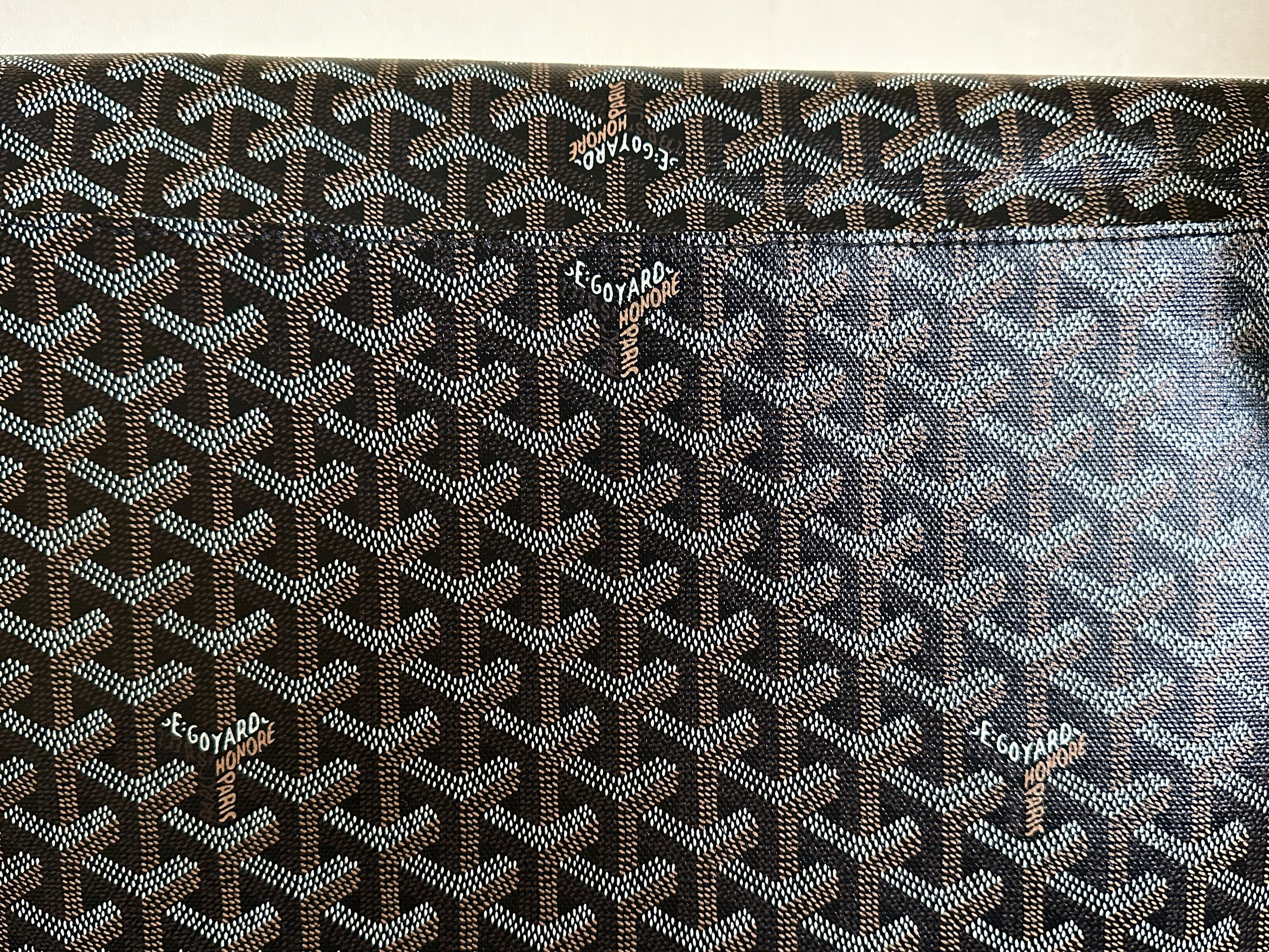 Goyard Goyard Capecian MM Messenger Bag Size ONE SIZE - 2 Thumbnail