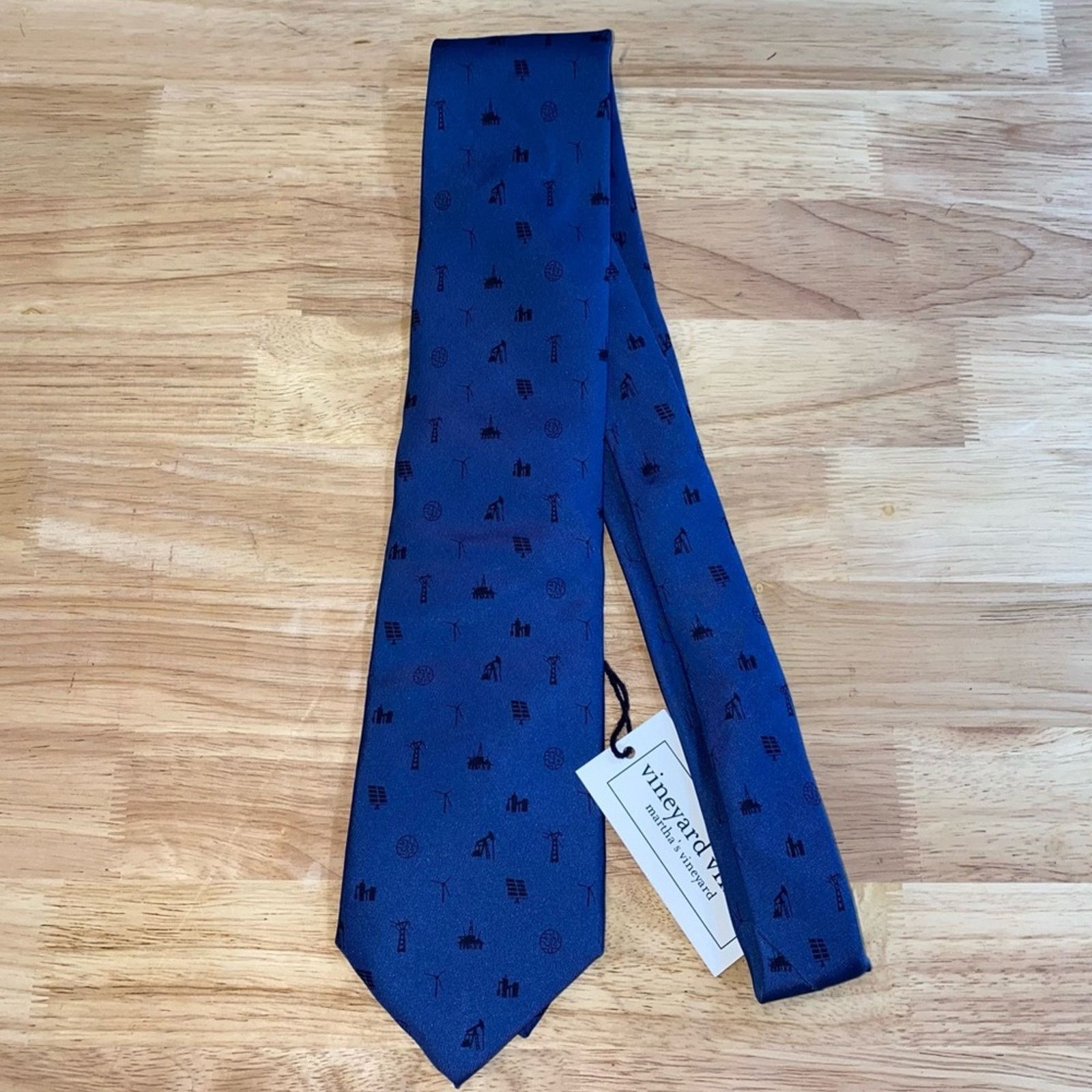 Vineyard Vines NWT Vineyard Vines Custom Collections Blue Silk Tie Size ONE SIZE - 2 Thumbnail