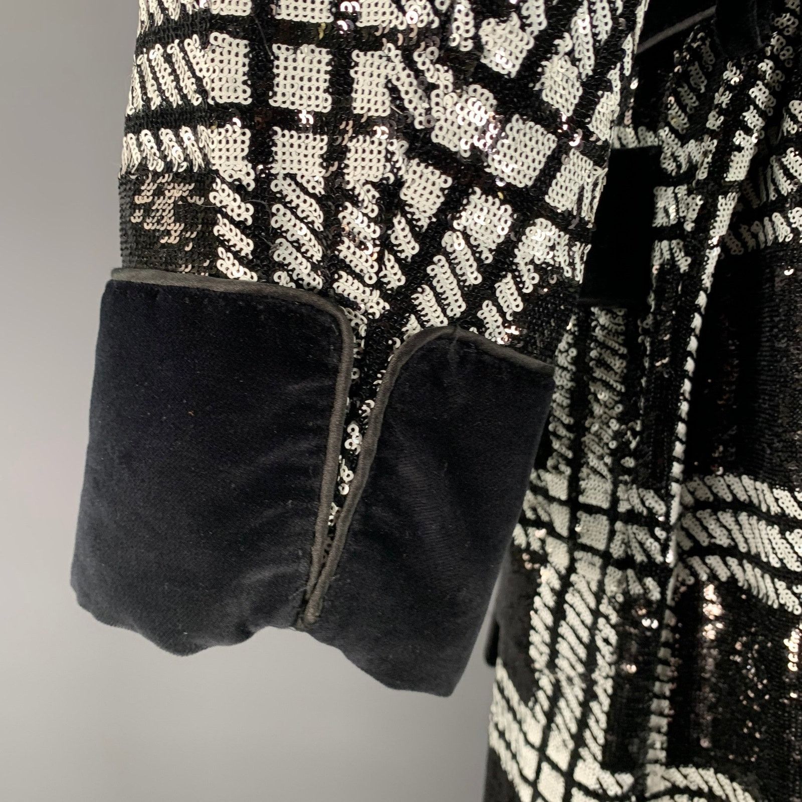 Dolce & Gabbana DOLCE & GABBANA TAILORED by Size 46 Sequined Robe Coat Size US 13 / EU 46 - 6 Thumbnail