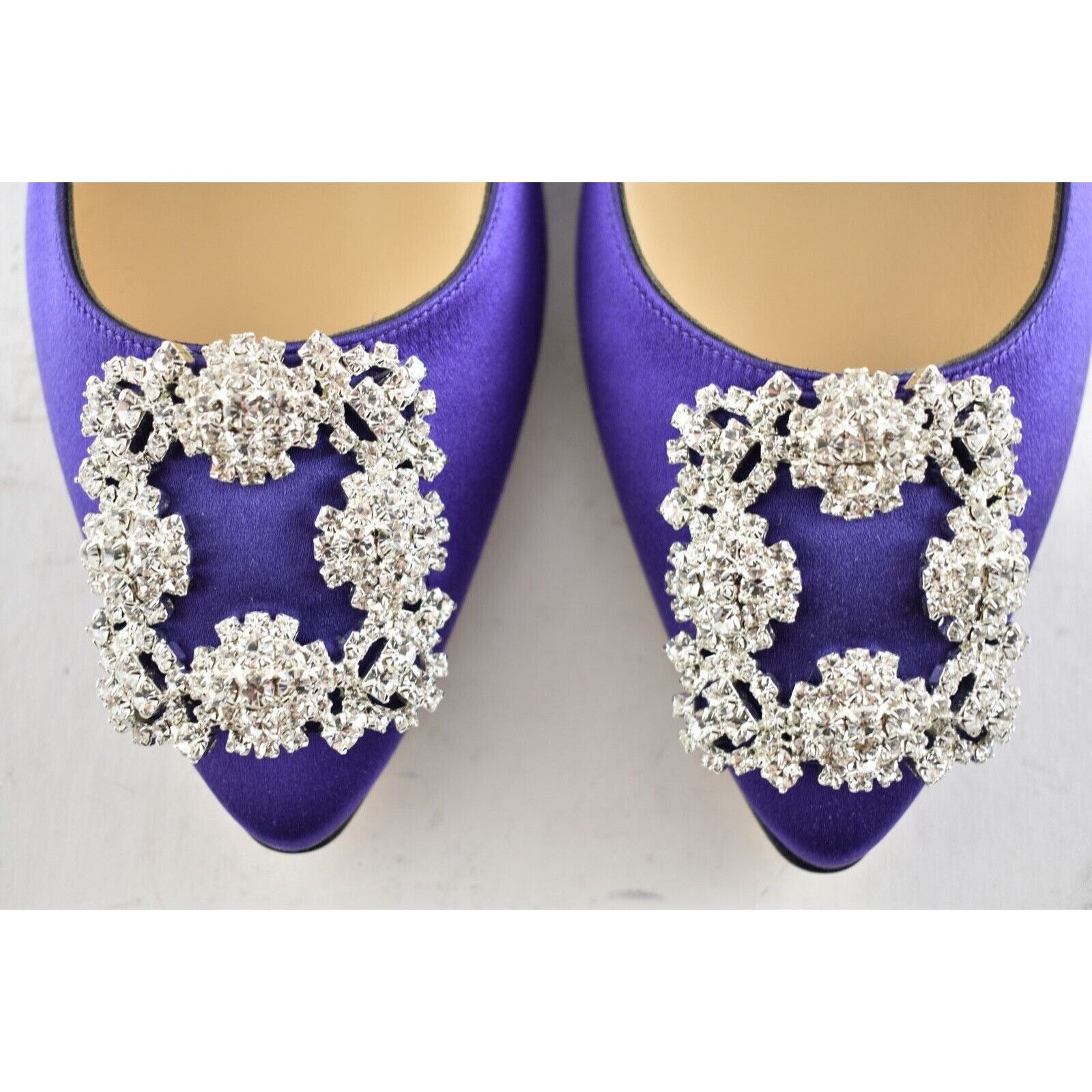 Manolo Blahnik Hangisi Satin Jewel Buckle Ballerina Ballet Flat 38 Size US 8 / IT 38 - 7 Thumbnail