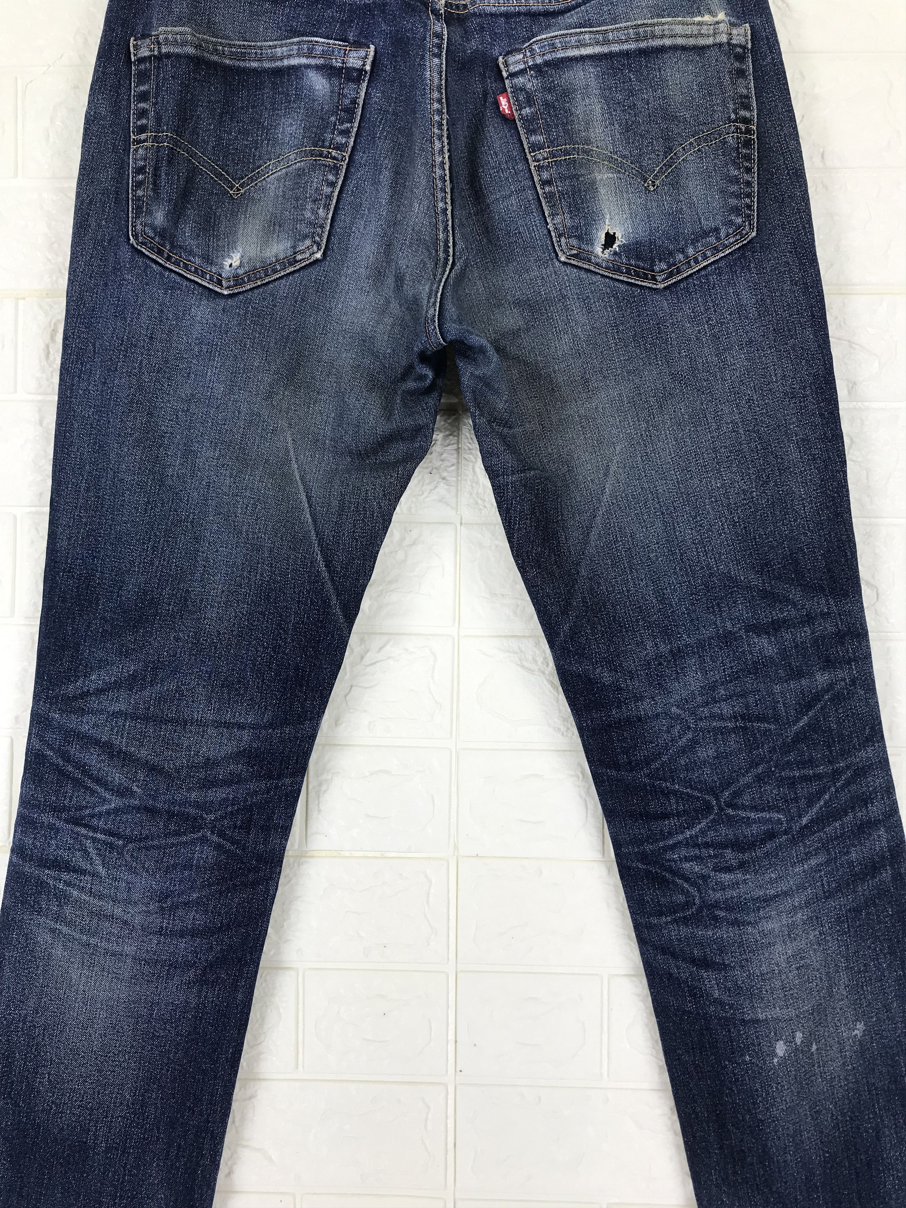 Levi's Vintage Levi's 511 Faded Blue Jeans Distressed Denim Size US 31 - 7 Thumbnail