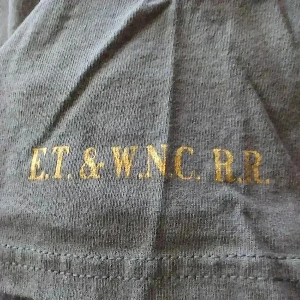 Hanes Baldwin Locomotive Works Philadelphia tshirt sz XL Size US XL / EU 56 / 4 - 5 Thumbnail