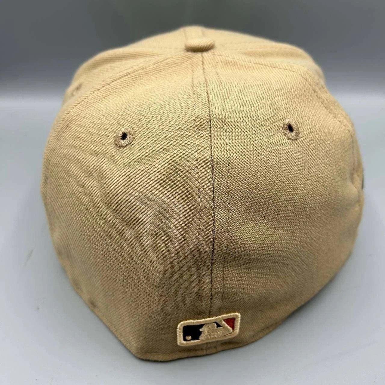New Era New York Yankees Hat Men 7 3/8 Beige Black MLB Fitted Cap Size ONE SIZE - 8 Thumbnail