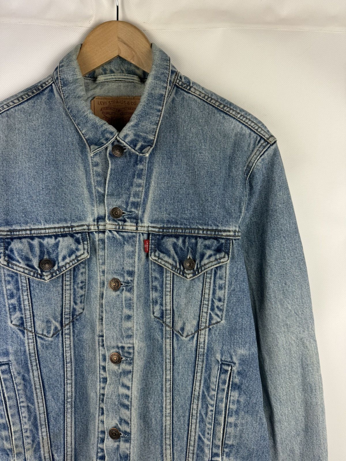 Levi's VTG 90s Levi’s Type 3 Light Blue Washed Denim Trucker Jacket Size US M / EU 48-50 / 2 - 3 Thumbnail