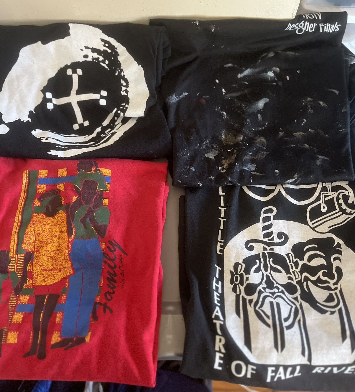 Gildan 4 vintage family art / theater shirt bundle b5 lg hbcu jesus Size US L / EU 52-54 / 3 - 1 Thumbnail