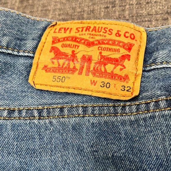 Levi's × Vintage VTG Levi’s 550 Jean Pants, 30 x 32, Relaxed Fit, Classic Size US 30 / EU 46 - 2 Thumbnail