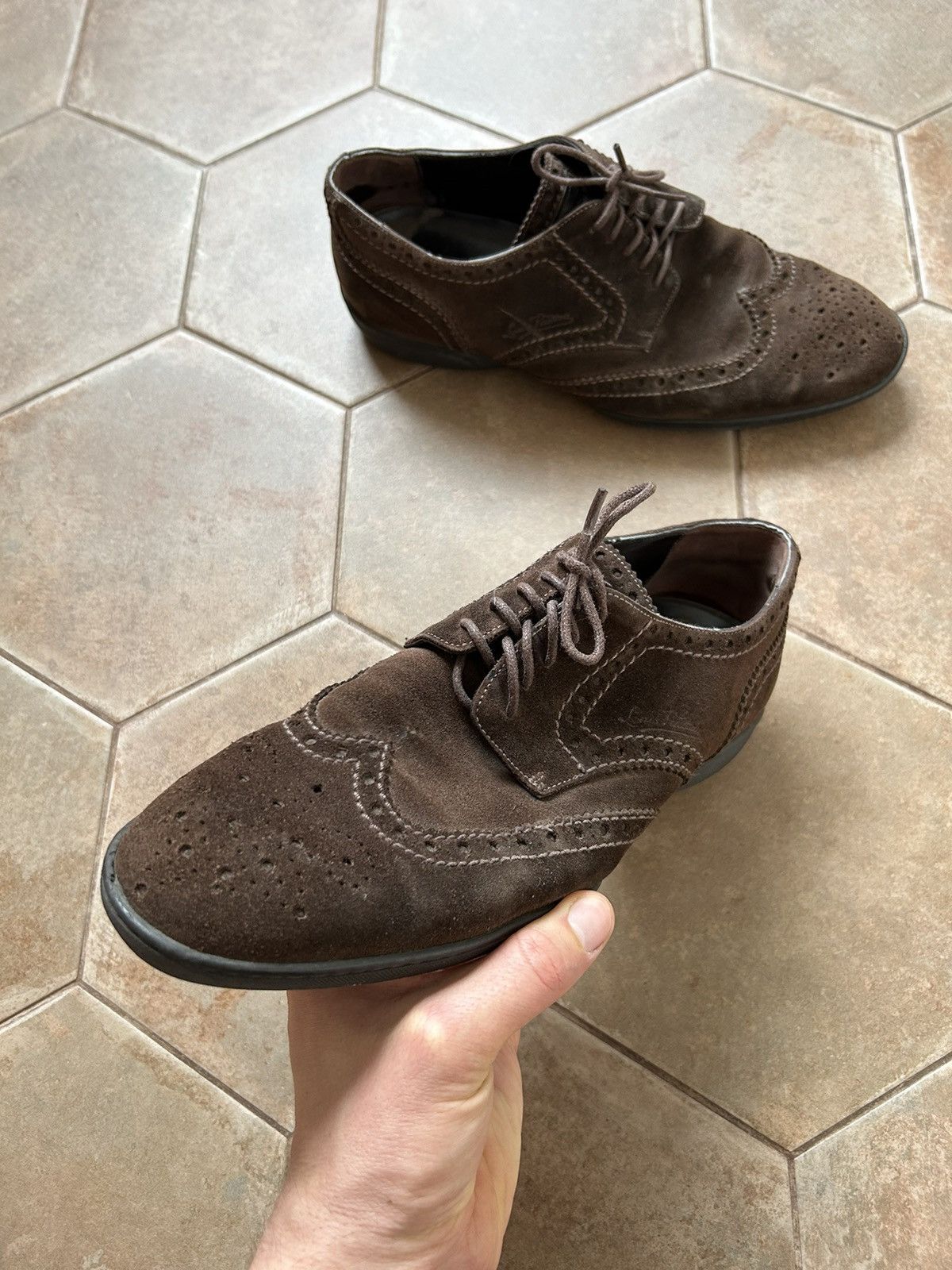 Louis Vuitton LOUIS VUITTON Loafers Suede Shoes LV Logo sneakers Size US 9 / EU 42 - 4 Thumbnail