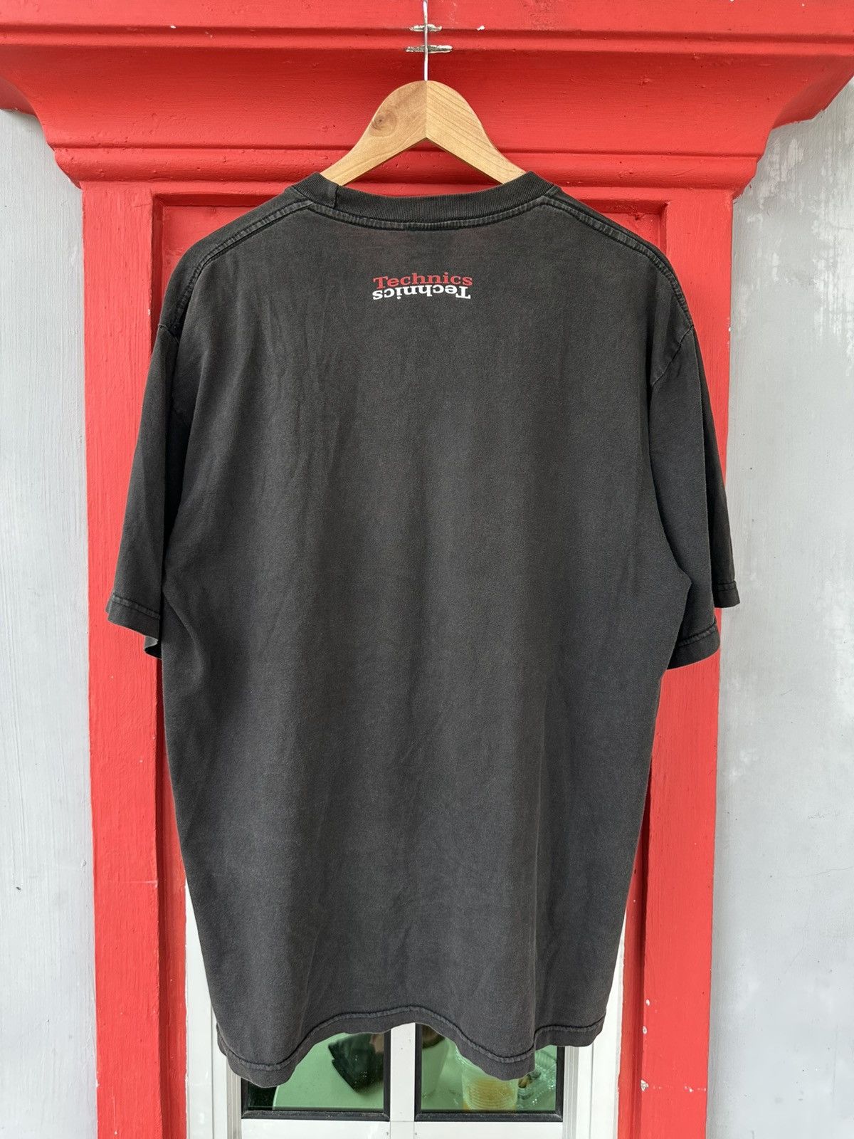 Vintage Vintage 90s Technics DJ Turntable Deck Tee Size US L / EU 52-54 / 3 - 2 Thumbnail