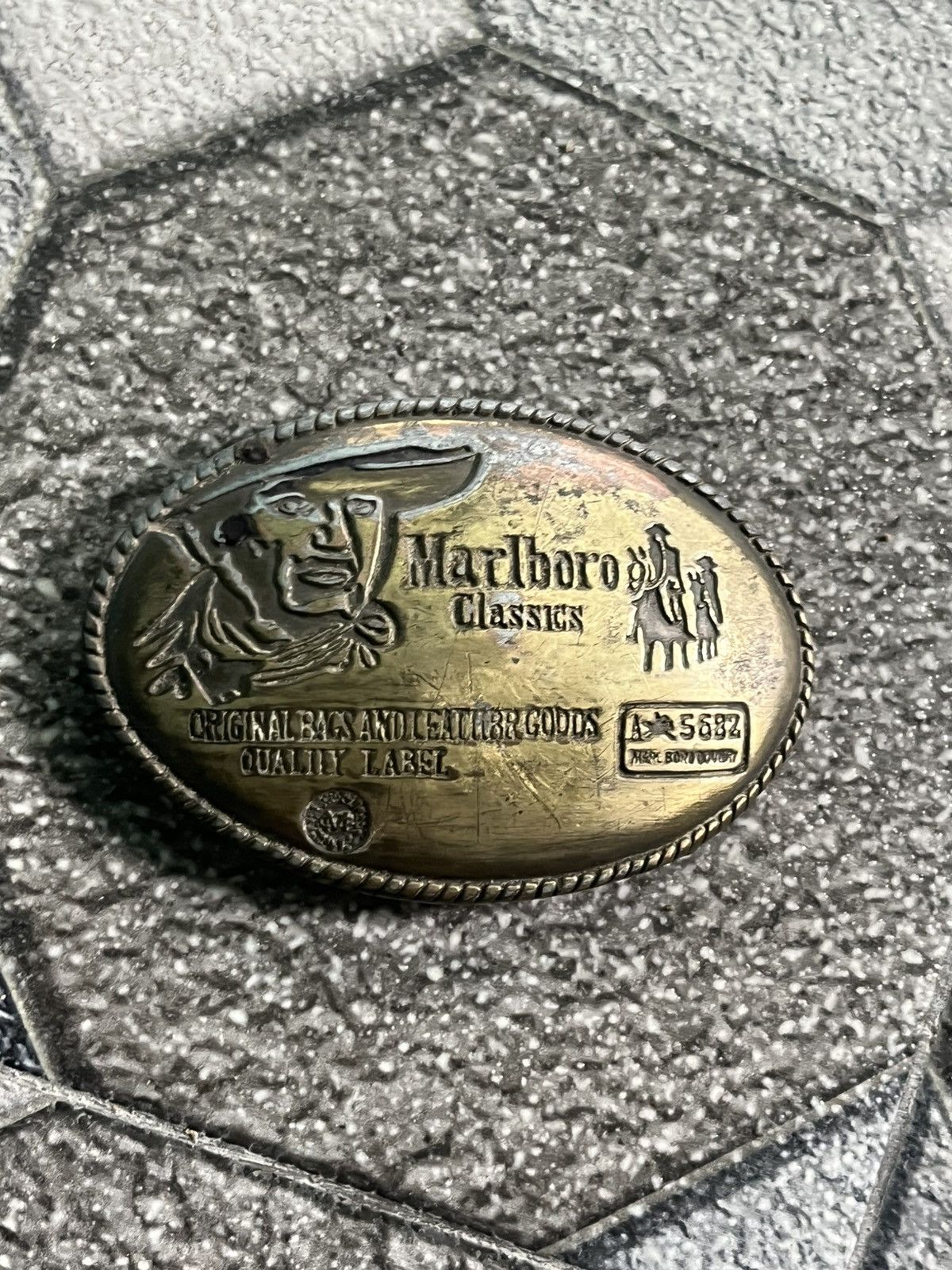 Marlboro Buckle Vintage Marlboro Size ONE SIZE - 9 Thumbnail