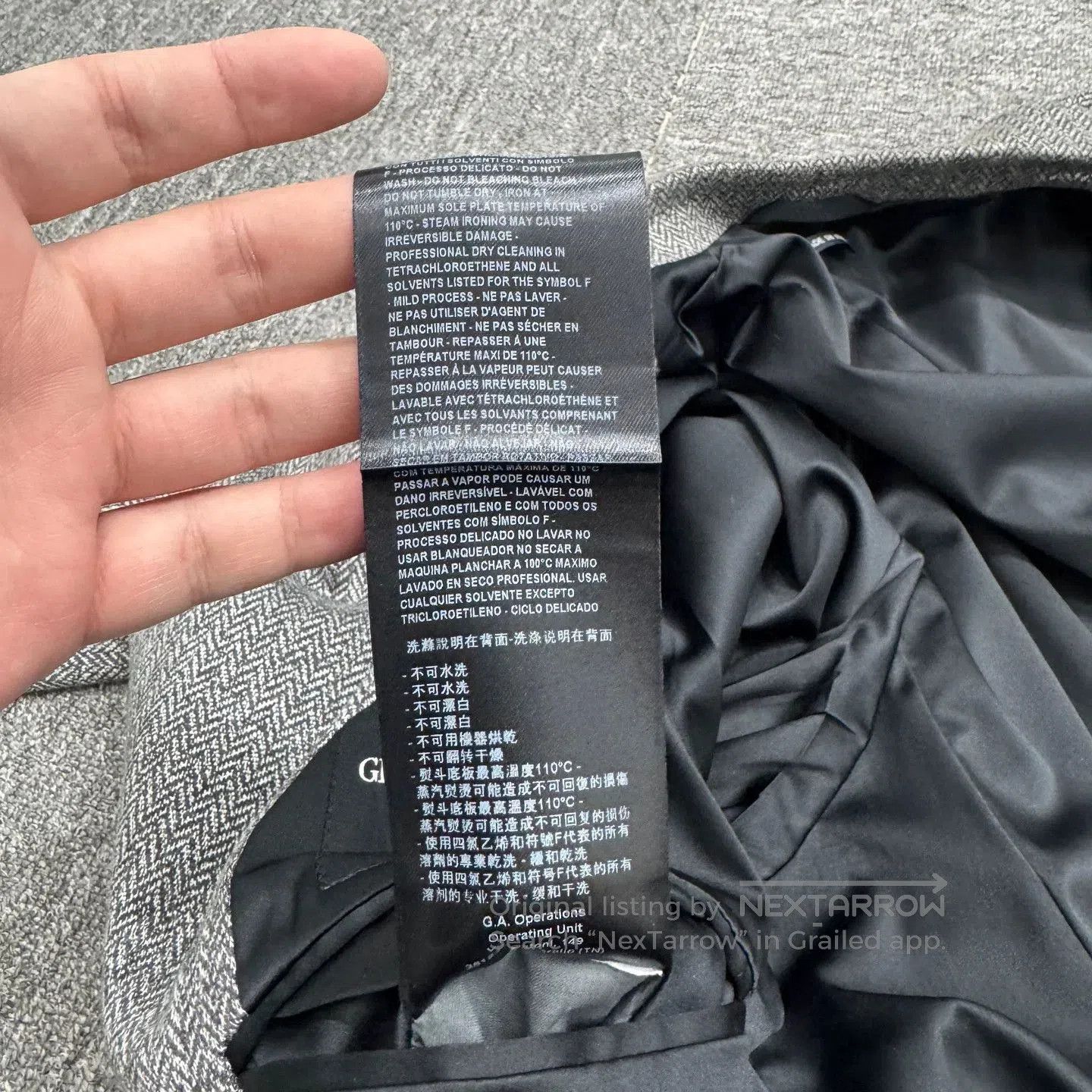 Giorgio Armani Giorgio Armani Double-Breasted Coat. Size US M / EU 48-50 / 2 - 4 Thumbnail