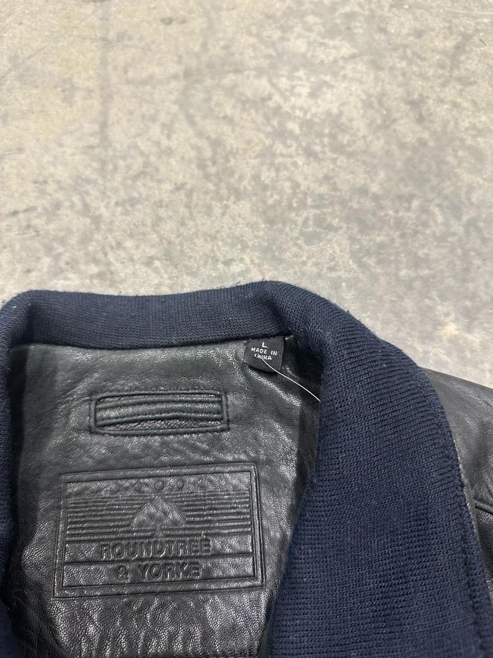 Roundtree & Yorke Vintage Black Leather Jacket Size Large Size US L / EU 52-54 / 3 - 5 Thumbnail