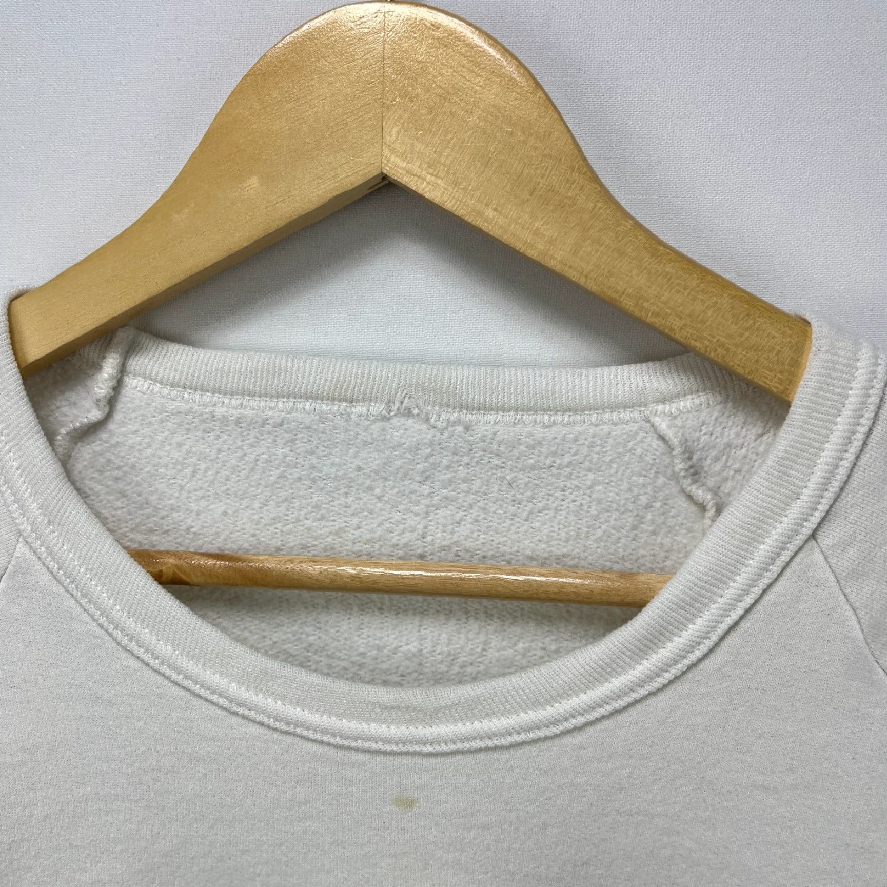 Vintage VINTAGE 80s Canada Polar Bear Beer Raglan Sweatshirt Men XL White Pullover Sweatshirt Beautiful Art Casual Mens Size US XL / EU 56 / 4 - 4 Thumbnail
