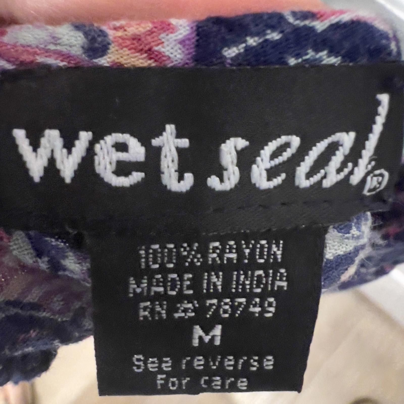 Other Wet Seal Women's Rayon Floral Print Tank Top with Lace Accen Size M / US 6-8 / IT 42-44 - 4 Thumbnail