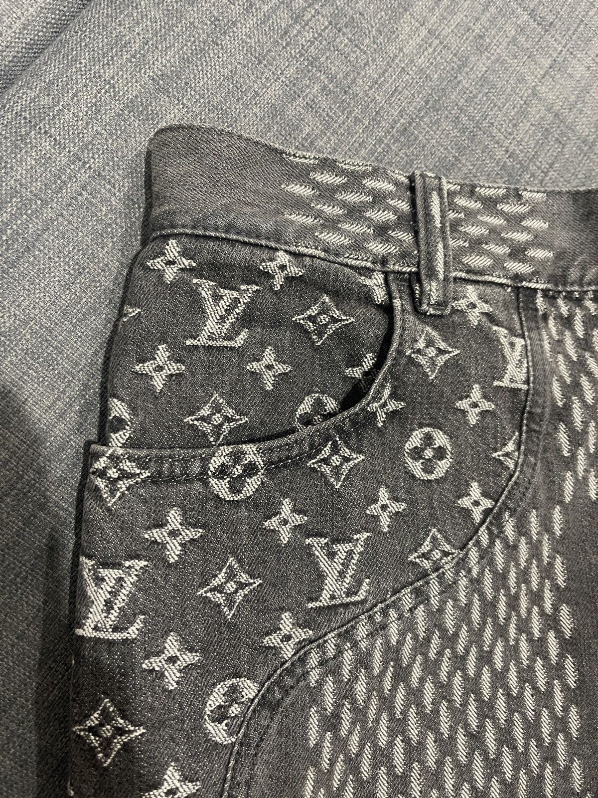 Louis Vuitton Louis Vuitton Nigo Grey Giant Damier Monogram Jeans Size US 30 / EU 46 - 3 Thumbnail