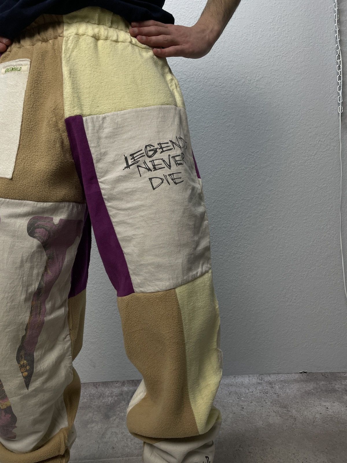 Handmade Jucie Wrld x Vlone Hand Made Baggy Joggers Pants Size US 33 - 12 Thumbnail