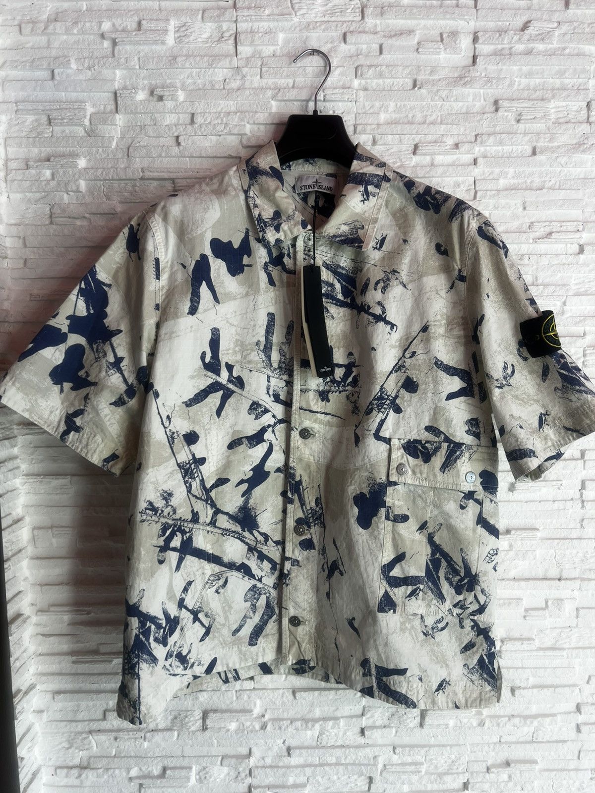 Stone Island Stone Island Desert Camouflage Cotton-Blend Shirt – Size L Size US L / EU 52-54 / 3 - 5 Thumbnail