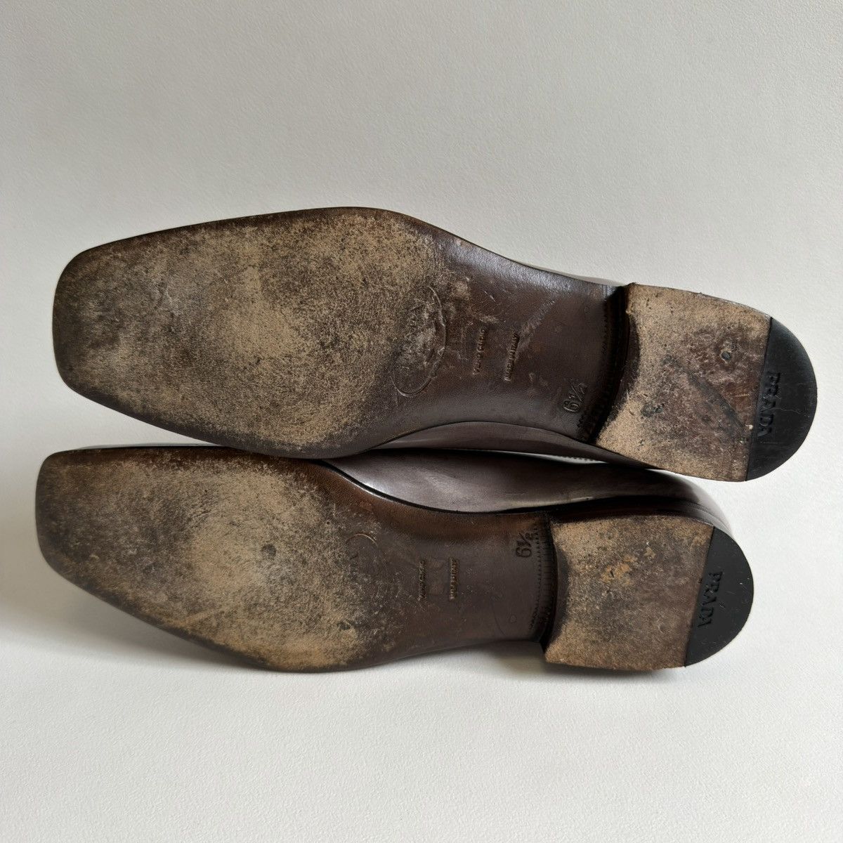 Prada Burnished Gray Leather Square Toe Loafers Size US 8.5 / EU 41-42 - 18 Thumbnail