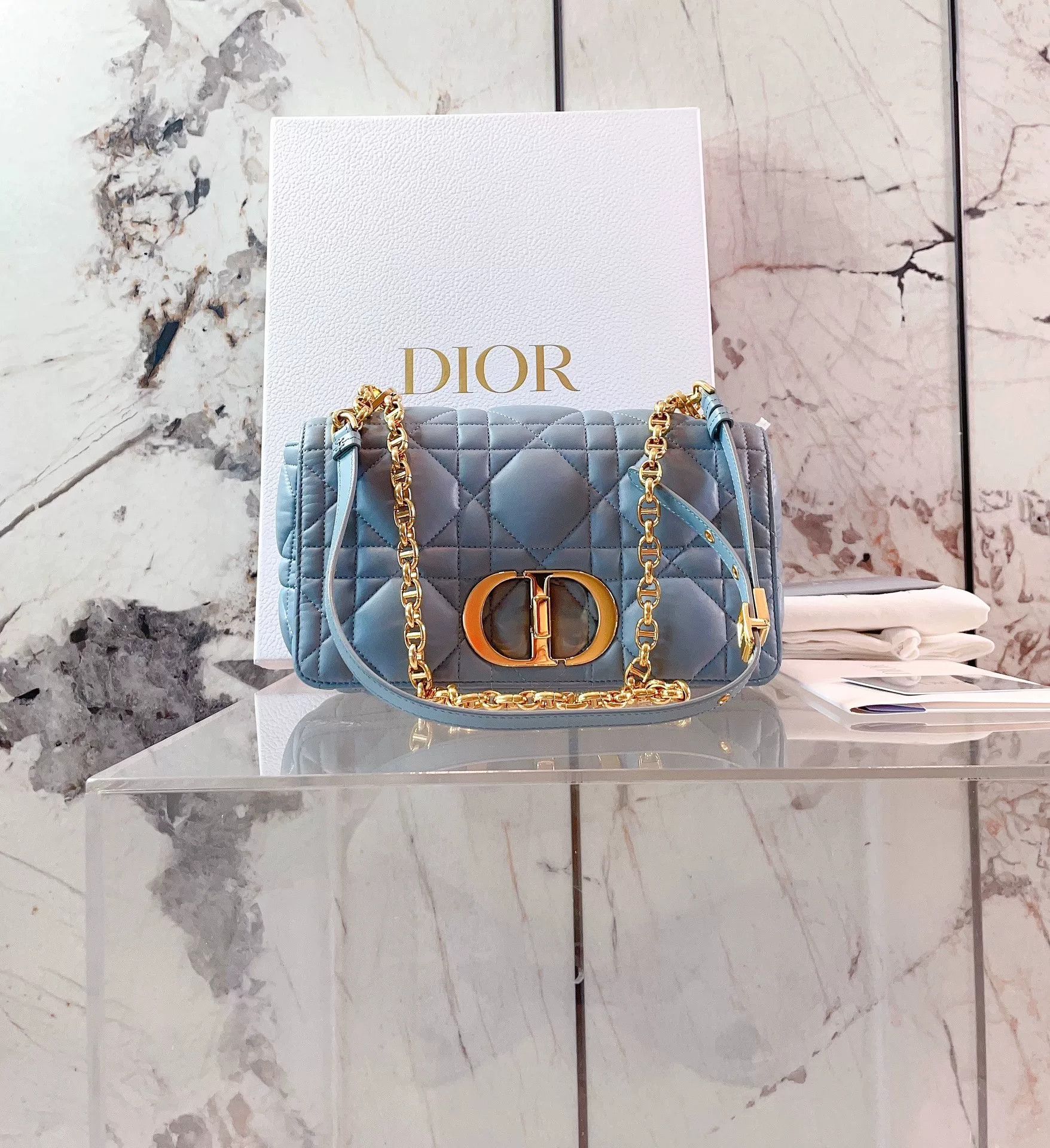 Dior Pre-loved Bag Very good condition Size ONE SIZE - 1 Thumbnail