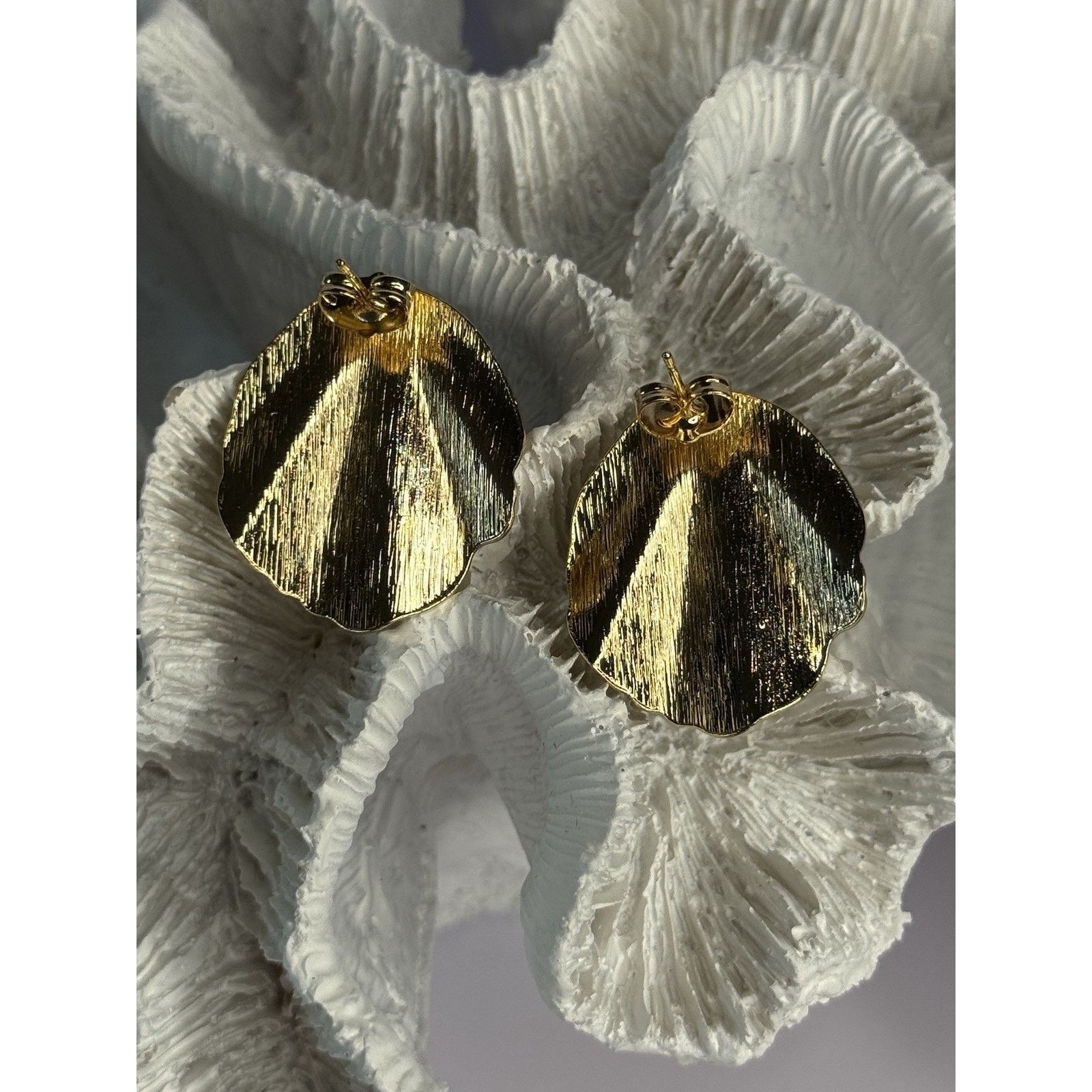 Jewelry UNIQUE GOLD PLATED EARRINGS LENGTH 1.15 INCH Size ONE SIZE - 4 Thumbnail