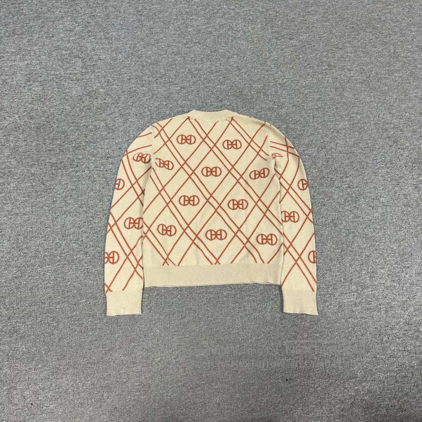 Hermes Hermes The lock fastener is fully printed on the cashmere Size S / US 4 / IT 40 - 2 Thumbnail