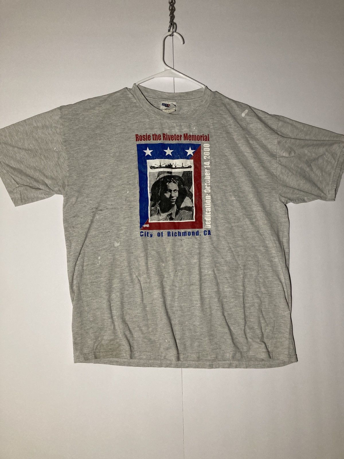 Other × Vintage Vintage Rosie the Riveter Memorial Graphic Tee Size US XL / EU 56 / 4 - 1 Thumbnail