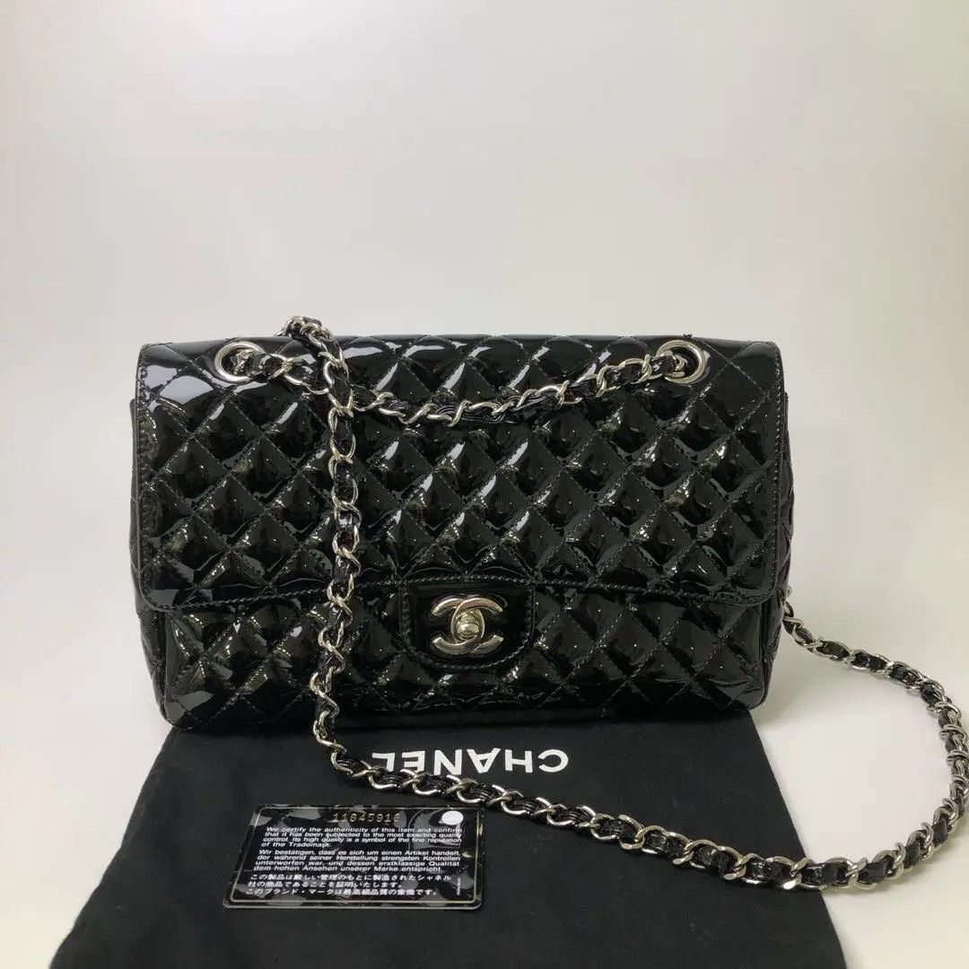 Chanel Pre-loved Bag Very good condition Size ONE SIZE - 1 Thumbnail
