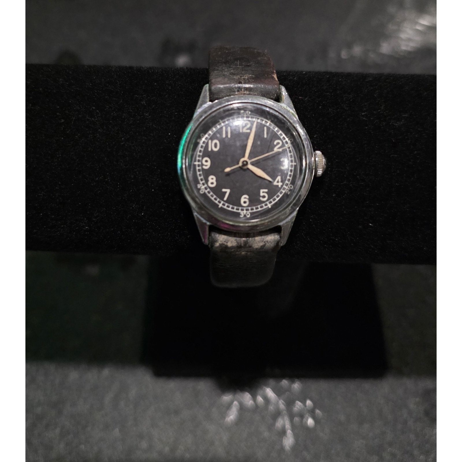Bulova WWII Bulova A-11 Air Force Military Watch – 1942, Original Size ONE SIZE - 1 Thumbnail