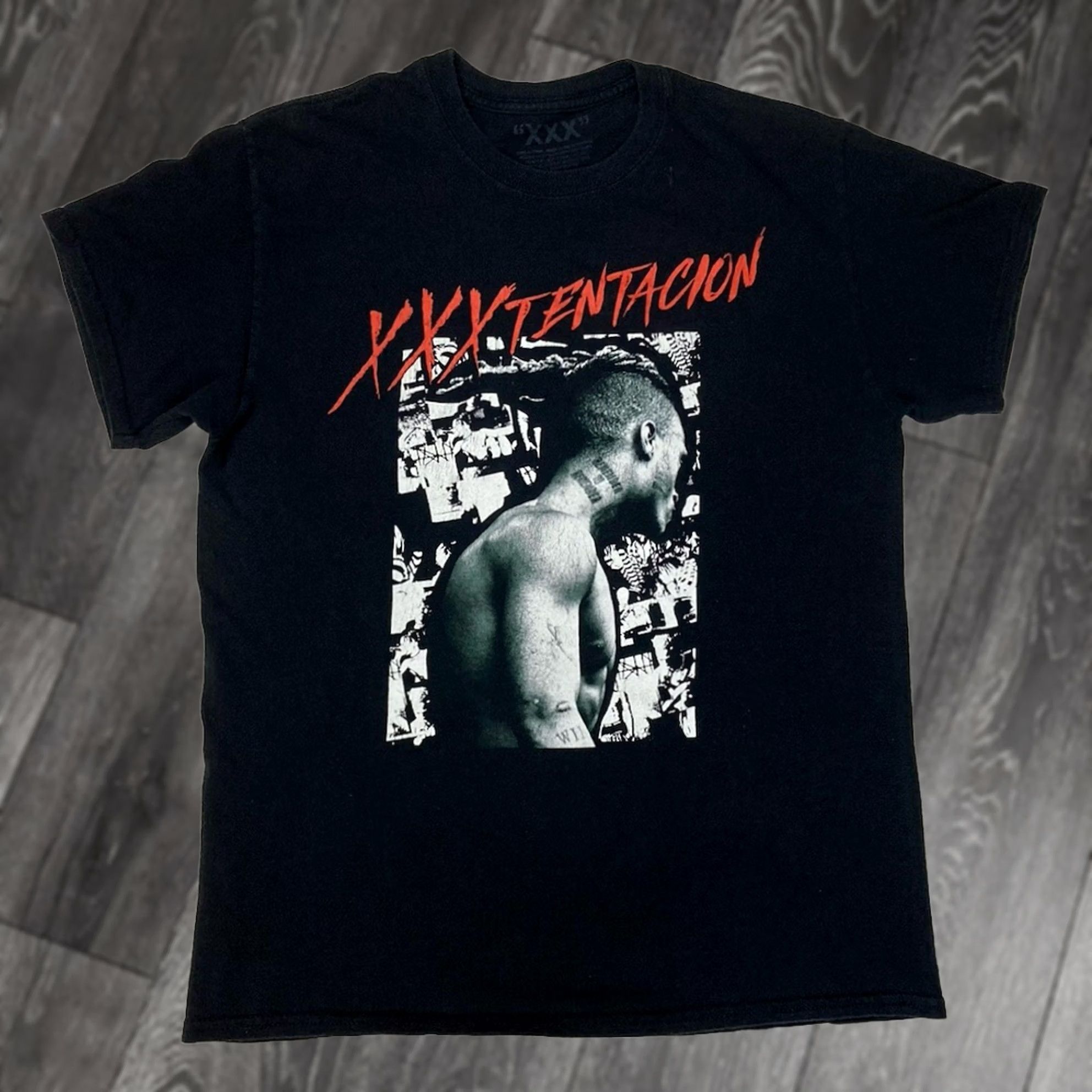 Vintage VINTAGE XXXtentacion Graphic T-shirt Women Medium Black Short Sleeve Rap Music Size M / US 6-8 / IT 42-44 - 1 Thumbnail