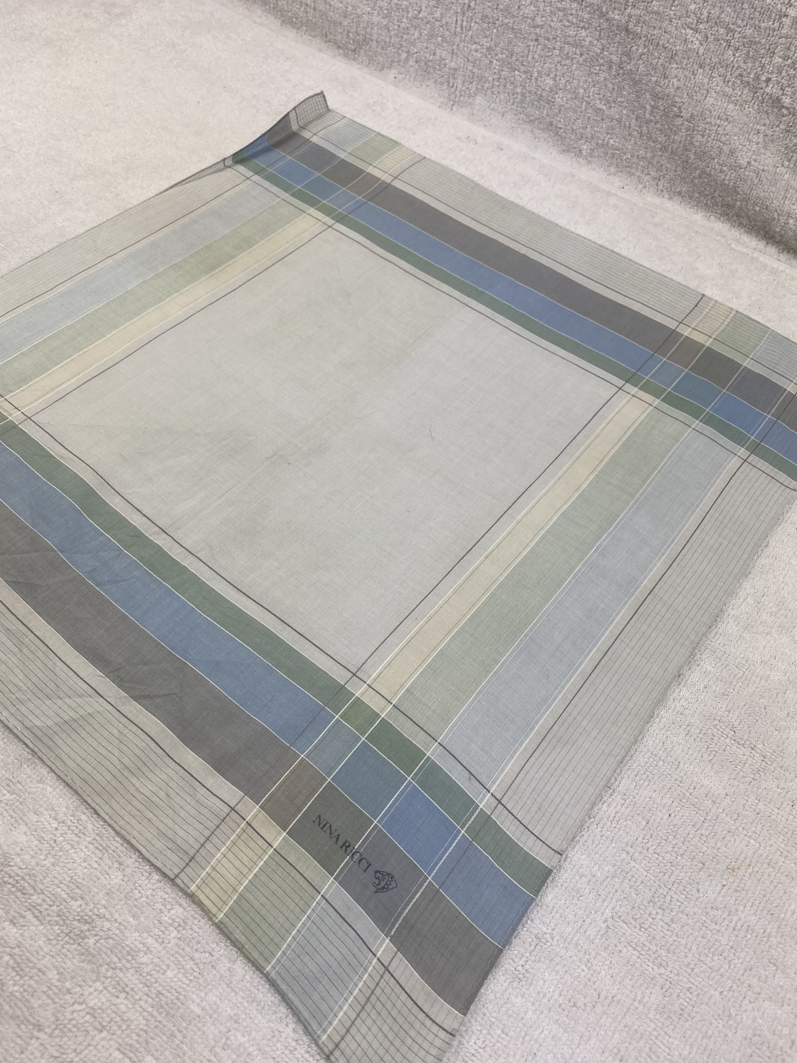 Nina Ricci × Vintage Nina Ricci Handkerchief / Bandana / Neckerchief Size ONE SIZE - 4 Thumbnail