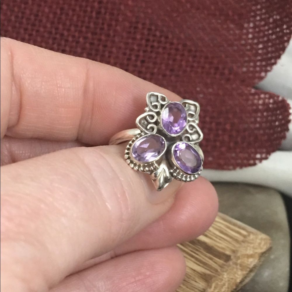 The Unbranded Brand Amethyst Sterling Silver Ring Size 8 Size ONE SIZE - 7 Thumbnail