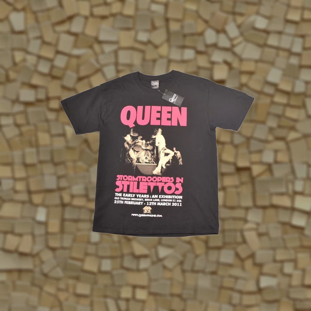 Vintage Queen Stormtroopers in Stilettos 2013 T-Shirt Tee Men L Black 100% Cotton Made in Haiti Size US L / EU 52-54 / 3 - 1 Thumbnail