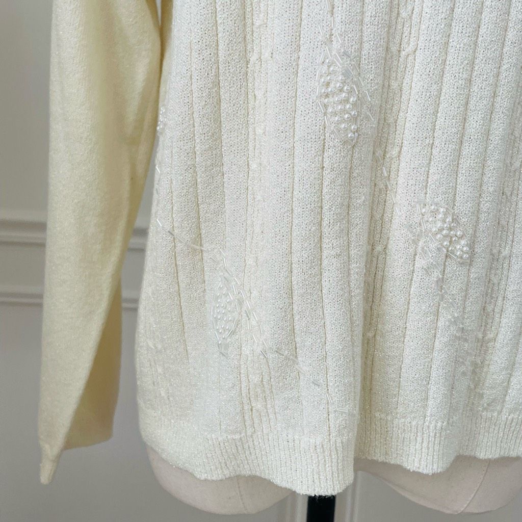 Vintage Vintage Alfred Dunner Petite Ivory Mock Neck Knit Top Beaded Size M / US 6-8 / IT 42-44 - 3 Thumbnail