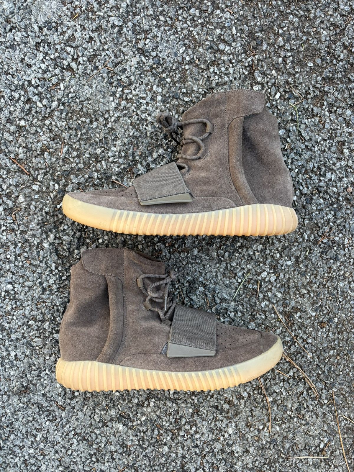 Yeezy Yeezy 750 ‘Chocolate’ Size US 13 / EU 46 - 1 Thumbnail