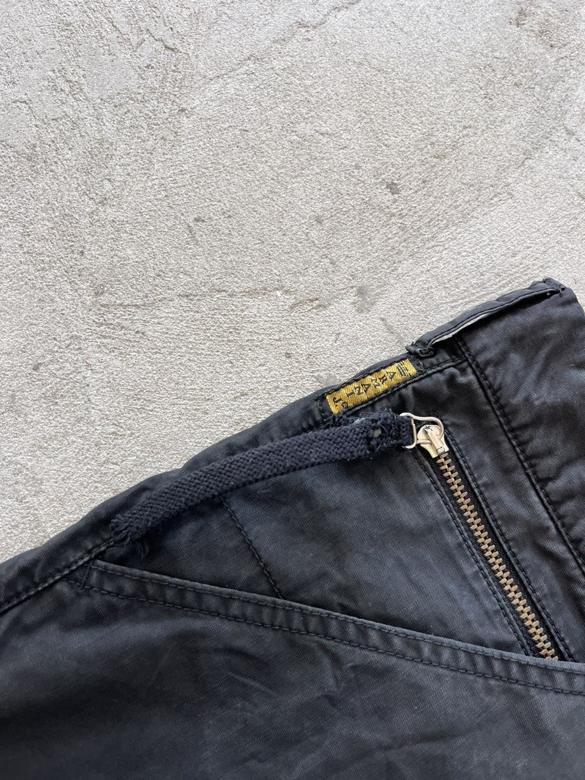 Armani Vintage Armani Black Jeans 36 Wide Fit Waxed Style Luxury Size US 36 / EU 52 - 10 Thumbnail