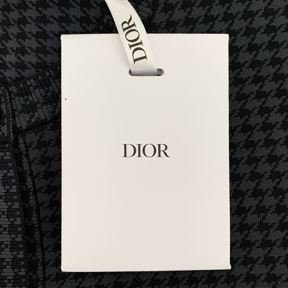 Dior Dior Colorblock Houndstooth Bee Knit Cardigan K26WX Size XS / US 0-2 / IT 36-38 - 8 Thumbnail