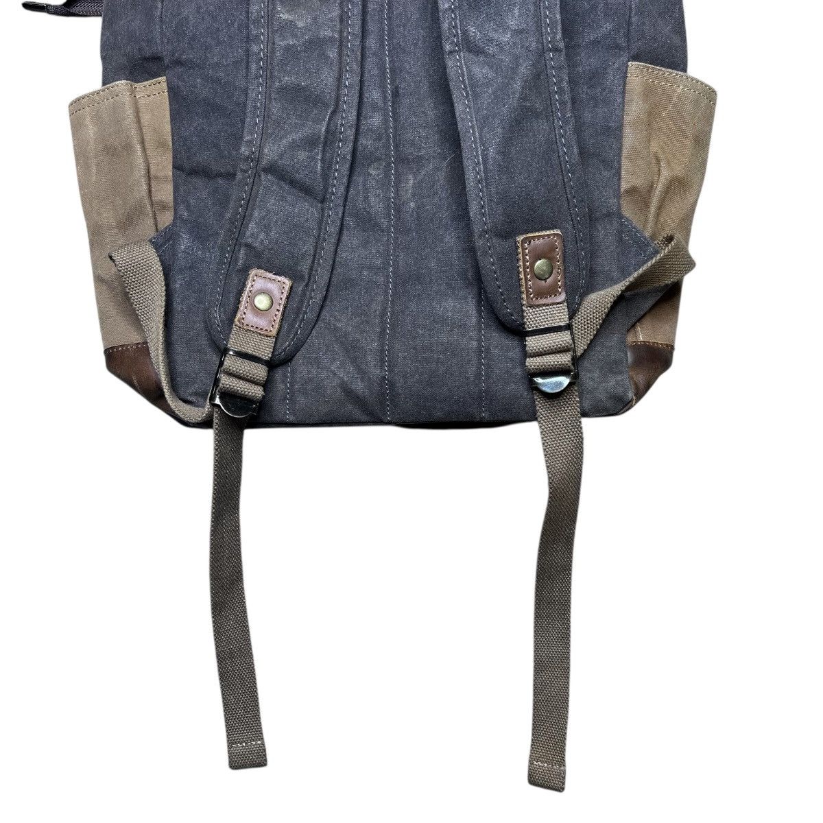Other The Walking Dead Season 10 Crew Gift Backpack Size ONE SIZE - 10 Thumbnail