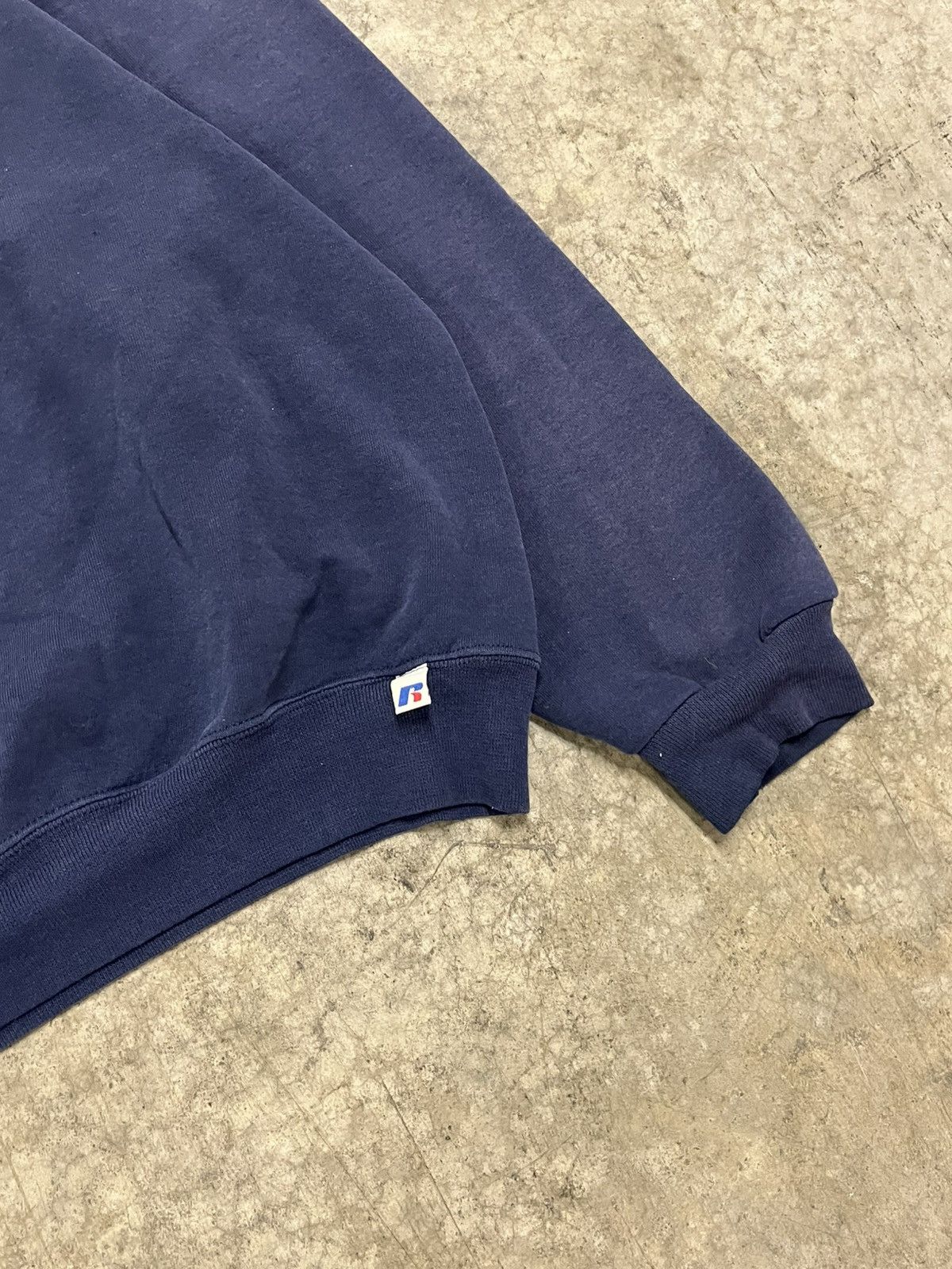 Russell Athletic × Vintage Russell athletic vintage sun faded boxy fit sweatshirt rare Size US XL / EU 56 / 4 - 5 Thumbnail