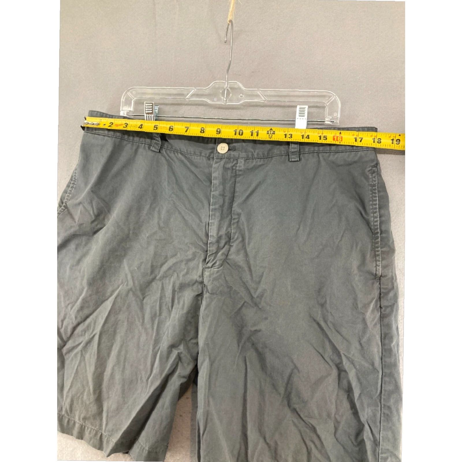 Vineyard Vines Vinyard Vines Mens Shorts 38 Gray Chino Size US 38 / EU 54 - 2 Thumbnail