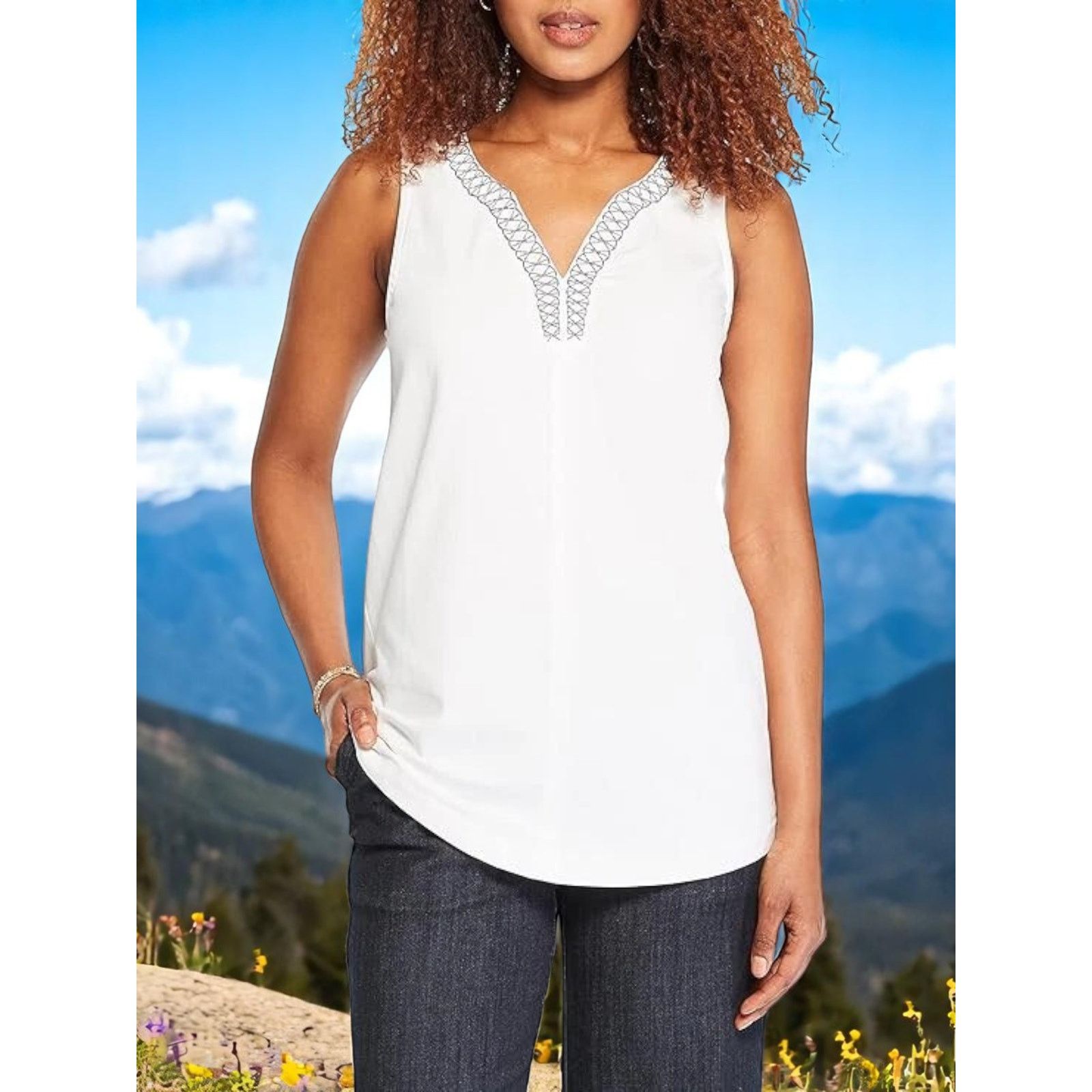 NIC+ZOE NWT NIC+ZOE White Embroidered V-Neck Tank Top - PL Size XL / US 12-14 / IT 48-50 - 1 Thumbnail