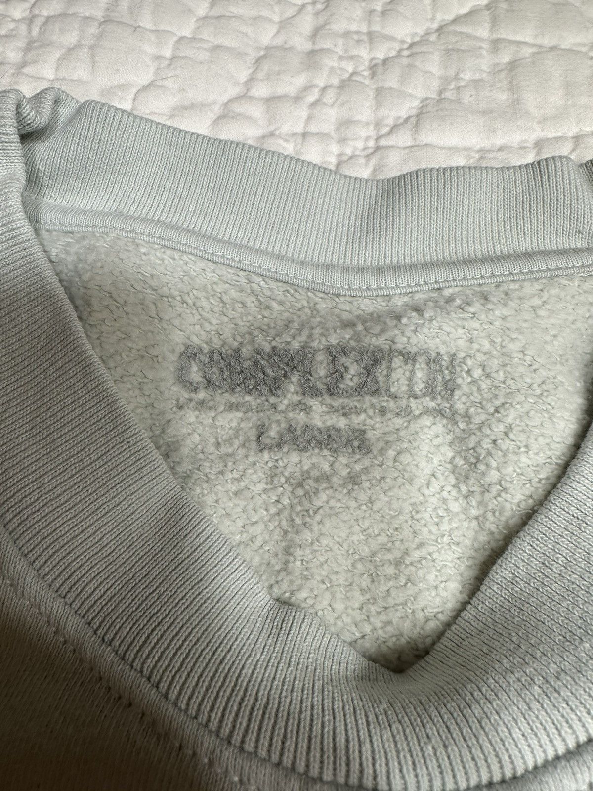 Complex × Girls Don't Cry Large ComplexCon Verdy Crewneck/ 2022 Sold Out Release Size US L / EU 52-54 / 3 - 3 Thumbnail