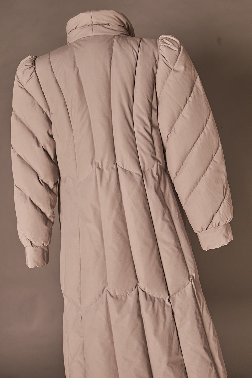 Vintage 1980s Vintage J. Gallery Down Quilted Long Gray Coat Size XS / US 0-2 / IT 36-38 - 9 Thumbnail