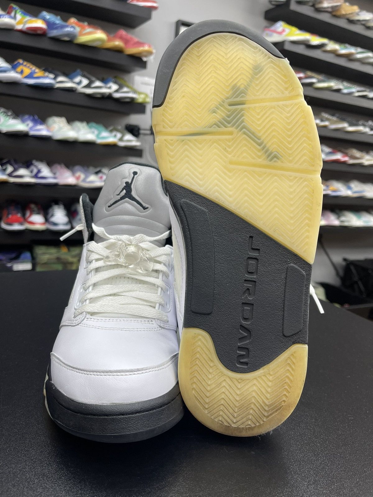 Jordan Brand Size 10.5 - Jordan 5 Retro Reverse Metallic Size US 10.5 / EU 43-44 - 9 Thumbnail