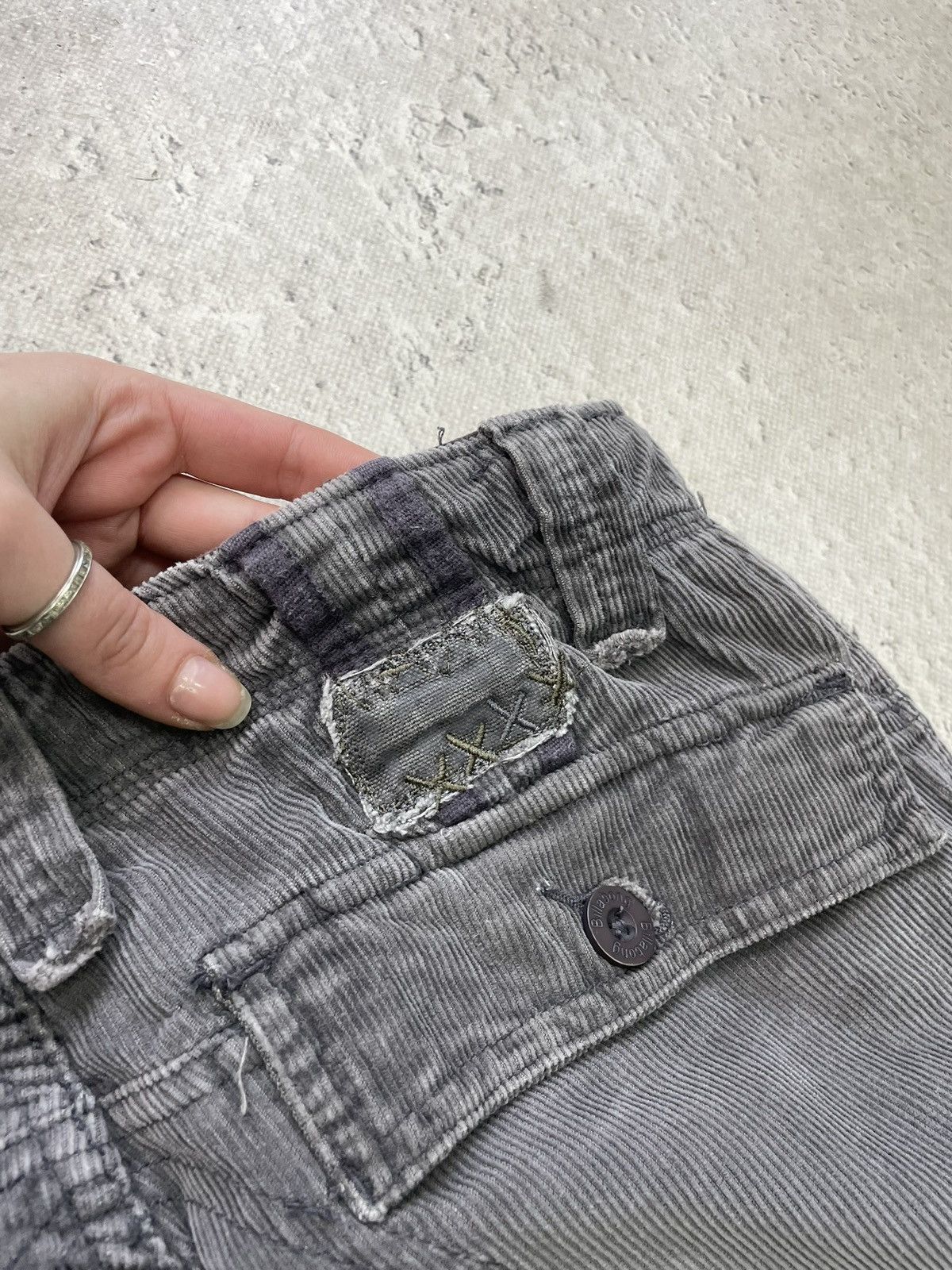 Billabong Velvet surf Billabong Gray Corduroy Cargo Pants Y2K Skater Size US 30 / EU 46 - 14 Thumbnail