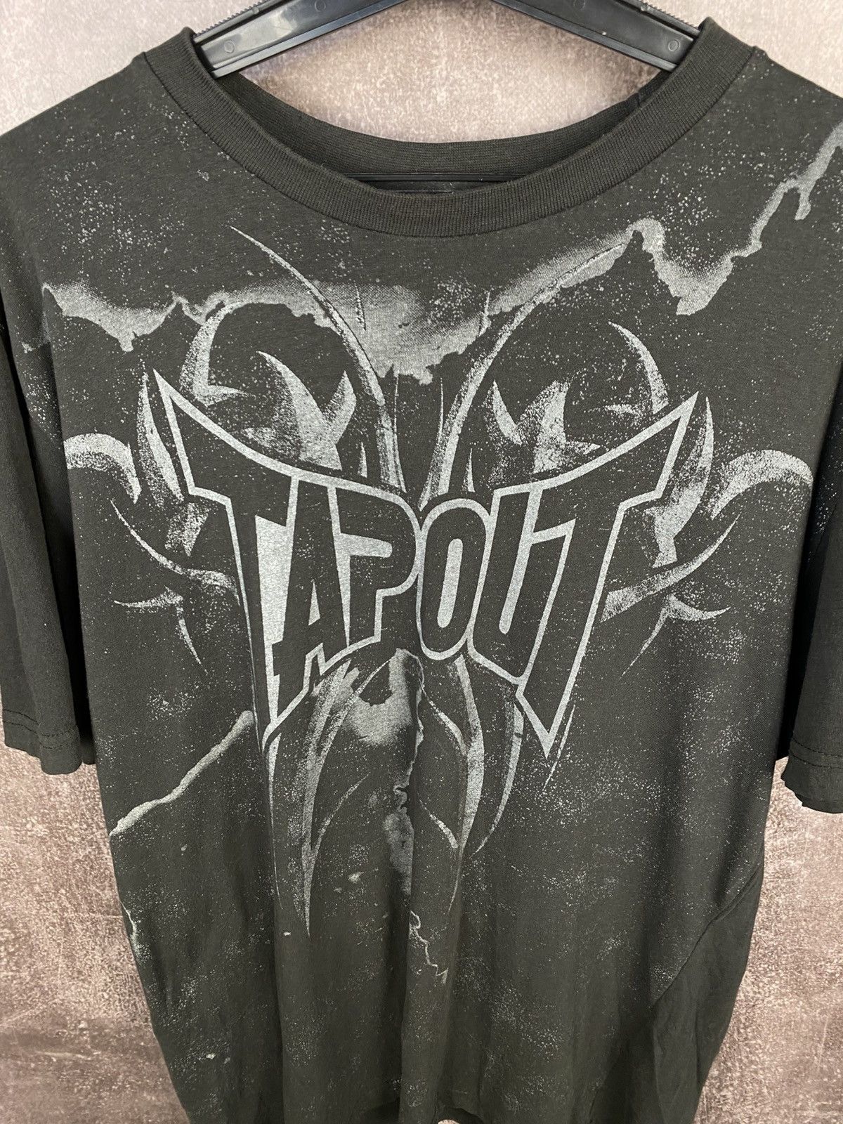 Tapout Vintage tapout t shirt big logo affliction tee Size US L / EU 52-54 / 3 - 3 Thumbnail